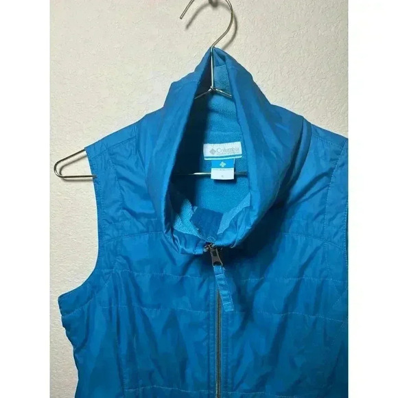 Columbia woman’s vest size small in excellent condition blue fleece lining - Picture 3 of 10